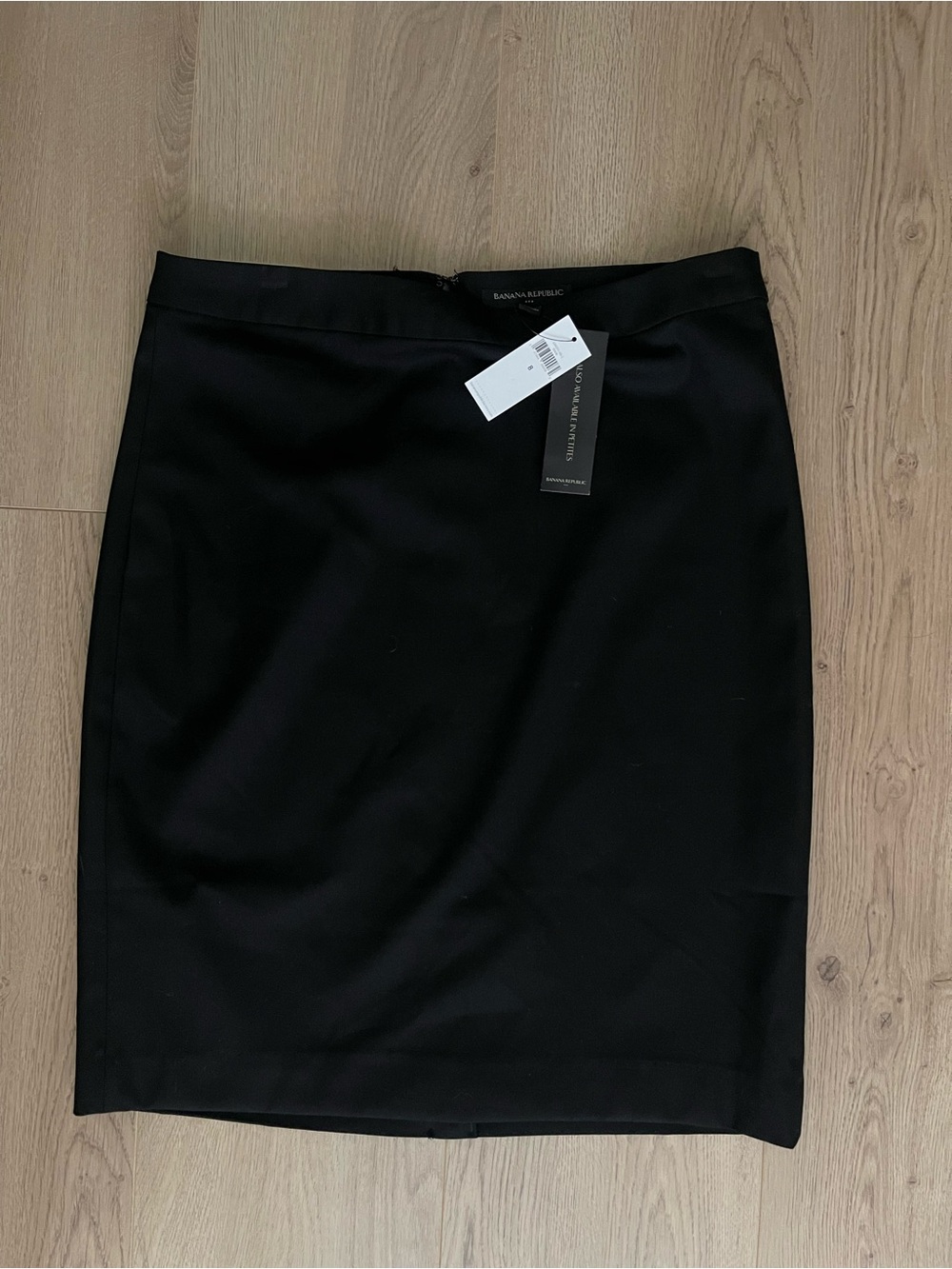 NWT Banana Republic Black Pencil Skirt (8)